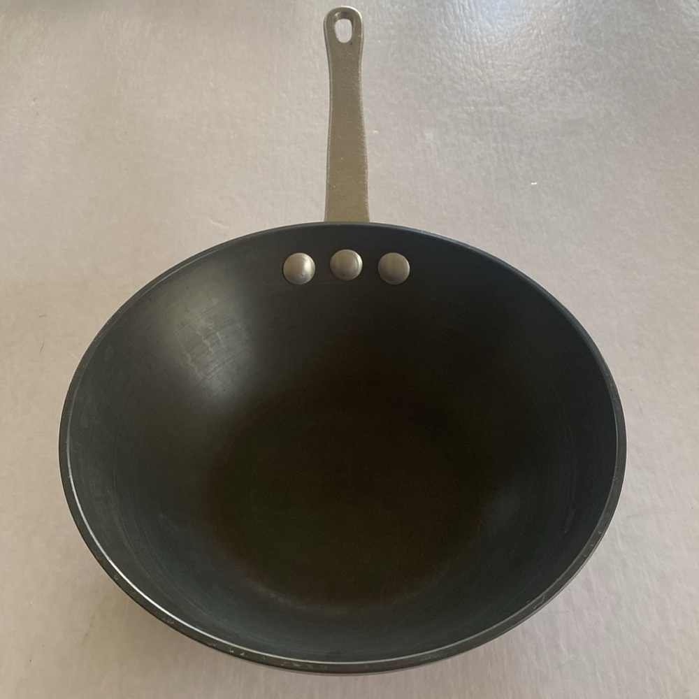 Commercial Aluminum Cookware Co. 8” Wok